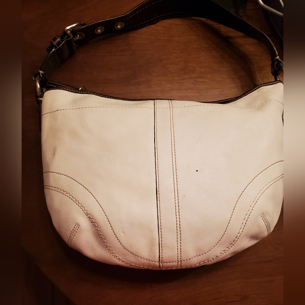 Coach Ivory Soft Leather Large Hobo Shoulder Bag - Picture 5 of 14